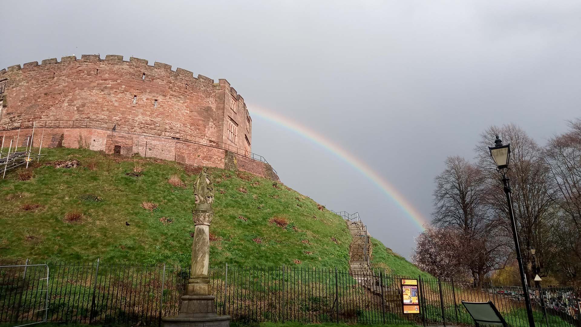 Tamworth Castle motte and bailey